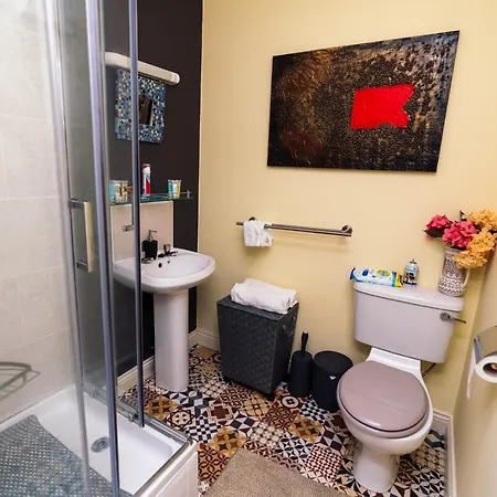 בית הארחה Guests House דונבוין
